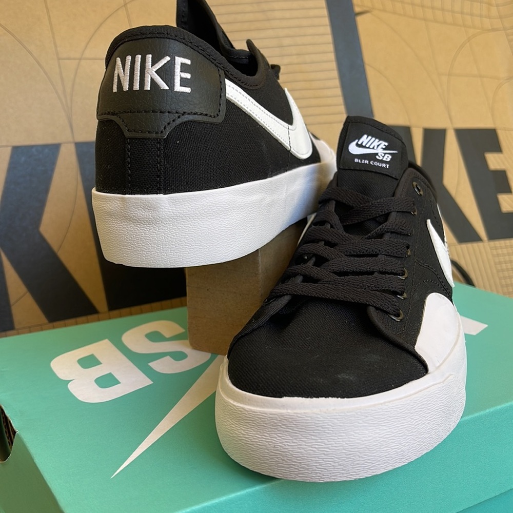 Nike SB Blazer Court Black/White-Black Men’s sneakers - Picture 10 of 16
